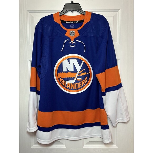 Size 46 Men's Adidas NHL New York Islanders Authentic Home Hockey Jersey GT5618 - Picture 1 of 3